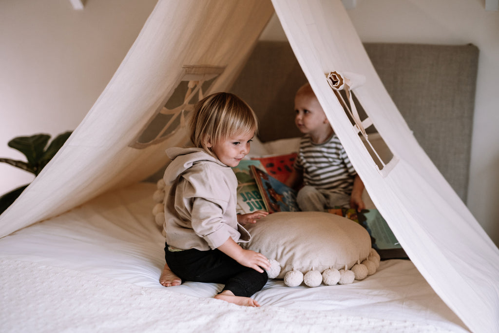 Bed Tent – Frankie and Friends SA